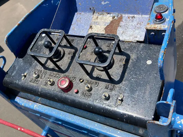 いすゞ エルフ SKG-NPR85YN(2WD)の写真11