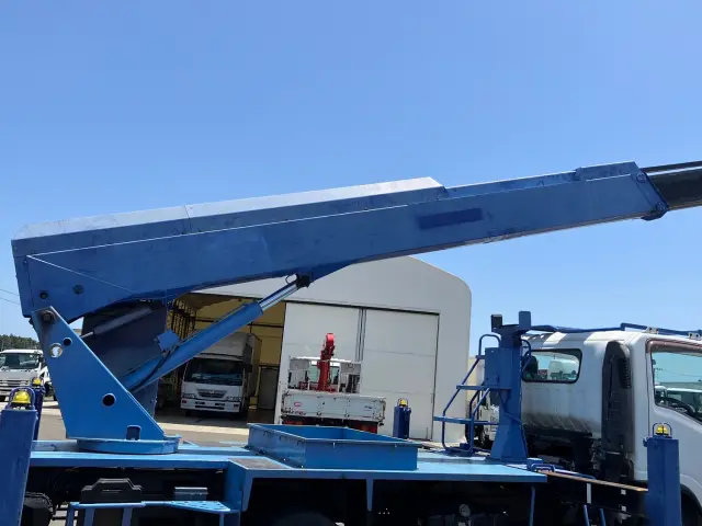 いすゞ エルフ SKG-NPR85YN(2WD)の写真12