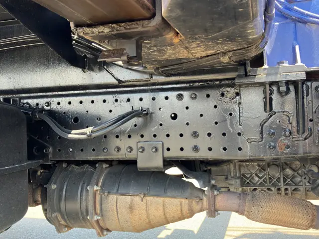 いすゞ エルフ SKG-NPR85YN(2WD)の写真16