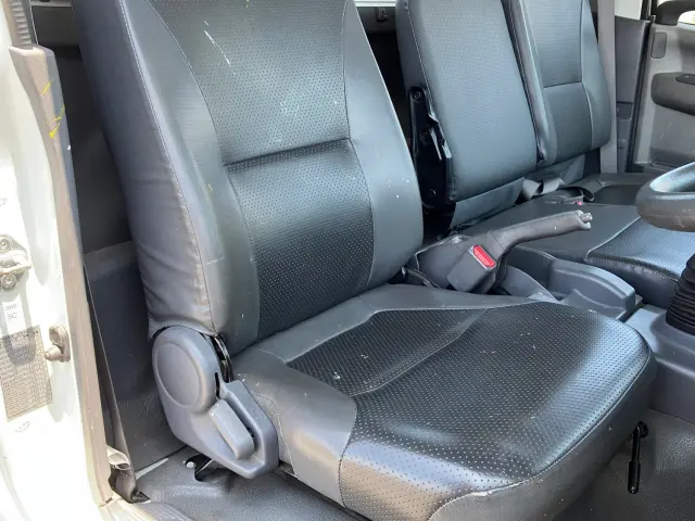 いすゞ エルフ SKG-NPR85YN(2WD)の写真20