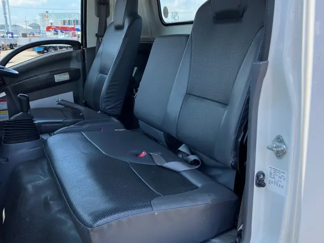 いすゞ エルフ SKG-NPR85YN(2WD)の写真21