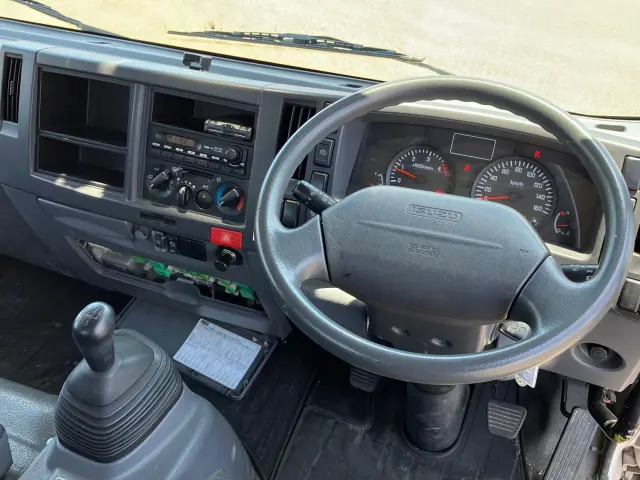 いすゞ エルフ SKG-NPR85YN(2WD)の写真22