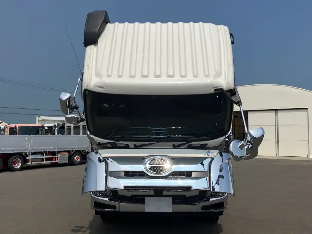 日野 プロフィア 2DG-FS1AJE(6x4)の写真20