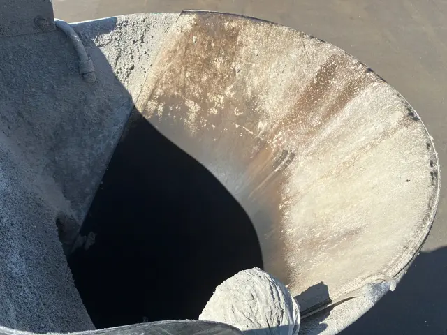 いすゞ ギガ QKG-CXZ77AT(6x4)の写真10