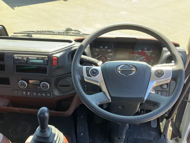 日野 レンジャー 2KG-FD2ABA(2WD)の写真17