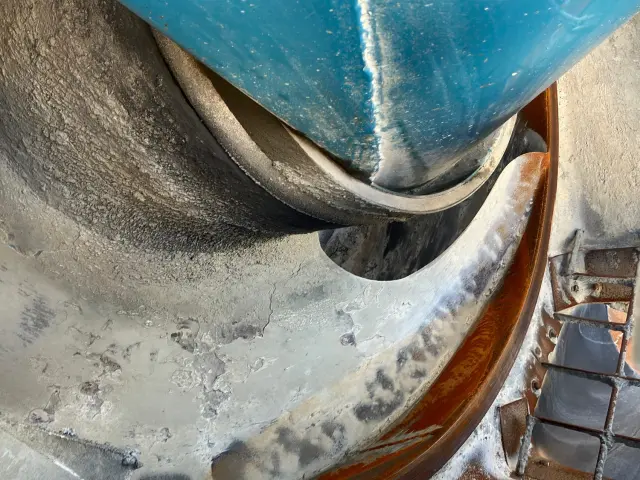 日野 プロフィア ADG-FS1EKXA(6x4)の写真12