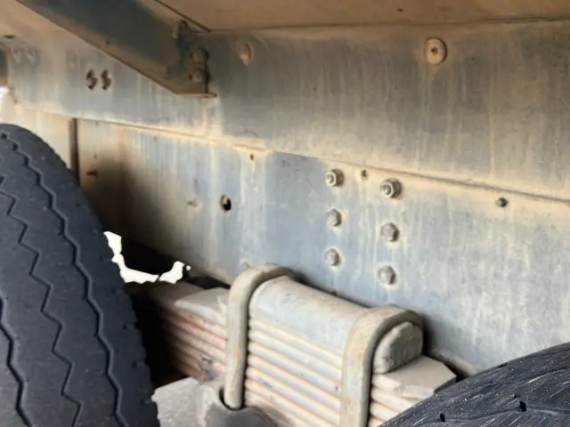 日野 プロフィア ADG-FS1EKXA(6x4)の写真15