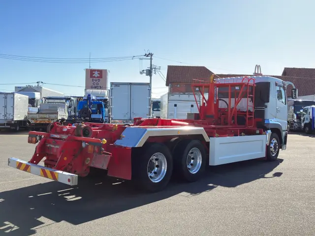 三菱 スーパーグレート QPG-FV60VY(6x4)の写真3