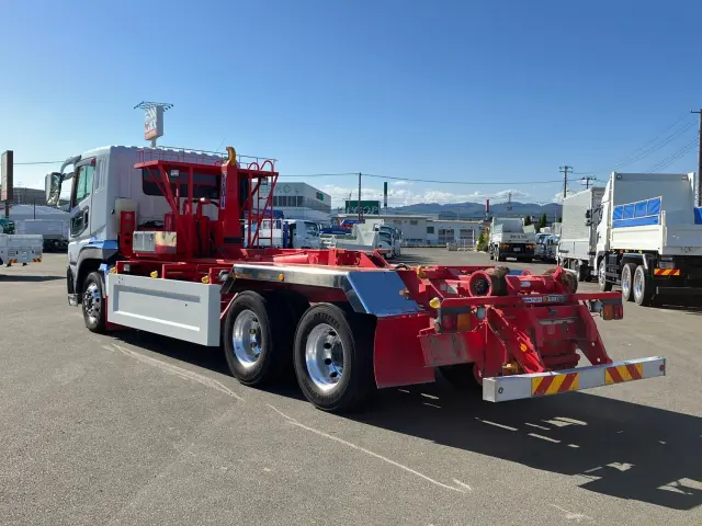 三菱 スーパーグレート QPG-FV60VY(6x4)の写真4