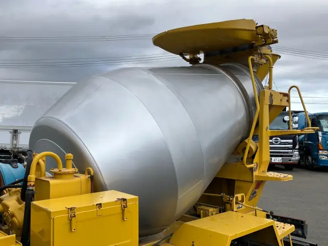 いすゞ エルフ TKG-NKR85N(2WD)の写真9