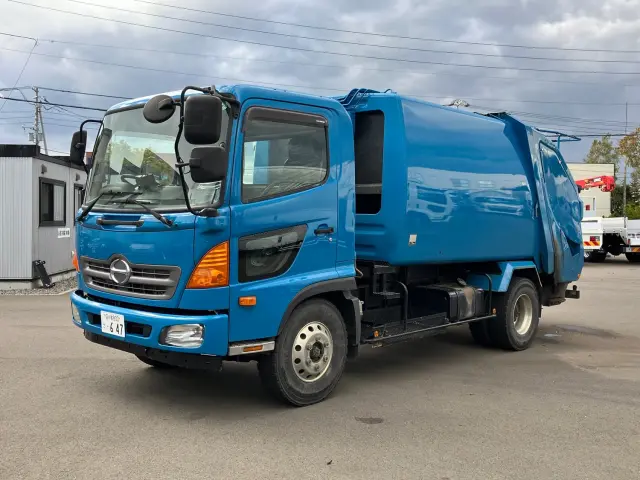 日野 レンジャー TKG-FC9JEAP(2WD)の写真1