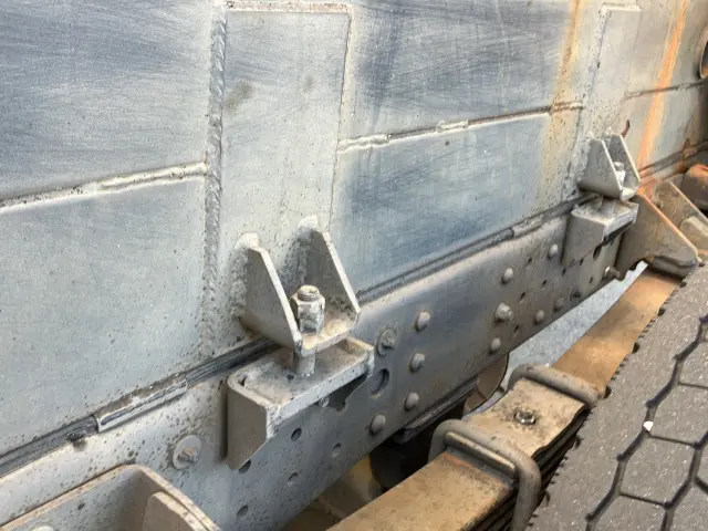 三菱 キャンター TKG-FEB90(2WD)の写真14