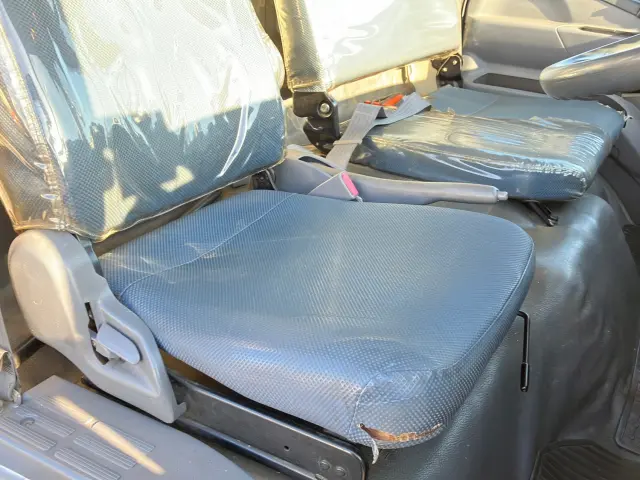 三菱 キャンター TKG-FEB90(2WD)の写真19