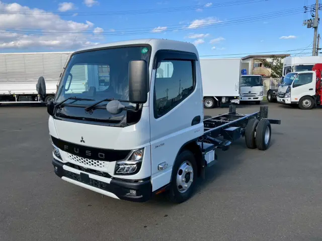 三菱 キャンター 2RG-FEA20(2WD)の写真1