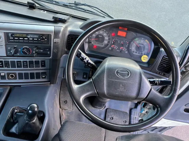 日野 プロフィア BDG-FS1EKXA(6x4)の写真21