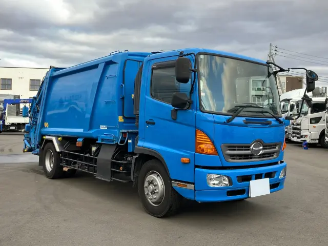 日野 レンジャー QKG-FJ7JGAA(2WD)の写真2