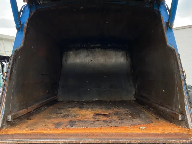 日野 レンジャー QKG-FJ7JGAA(2WD)の写真8