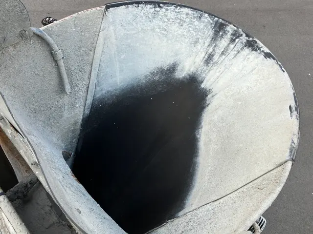 UD クオン QKG-CW5XL(6x4)の写真10