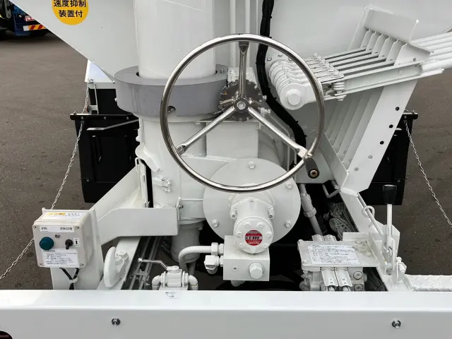 三菱 スーパーグレート 2PG-FV84VZ(6x4)の写真12