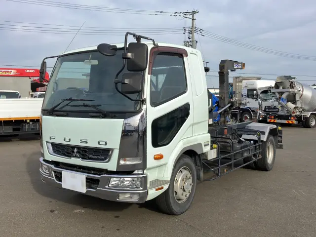 三菱 ファイター 2KG-FK62FZ(2WD)の写真1