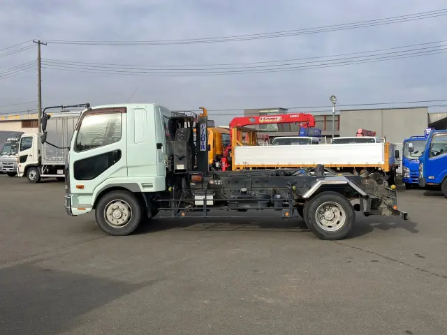 三菱 ファイター 2KG-FK62FZ(2WD)の写真5