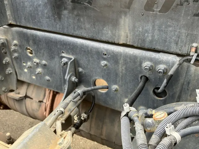 三菱 ファイター 2KG-FK62FZ(2WD)の写真11