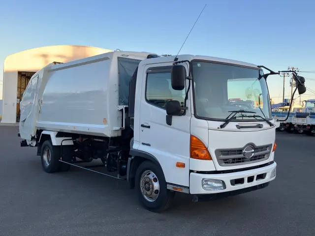 日野 レンジャー TKG-FC9JGAP(2WD)の写真2