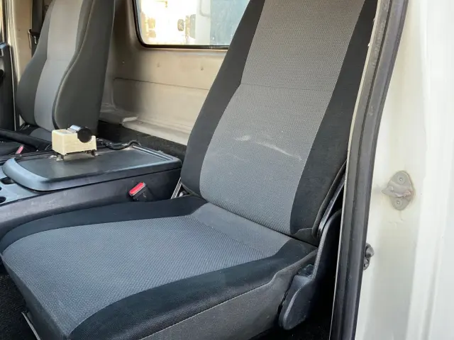 日野 レンジャー TKG-FC9JGAP(2WD)の写真18