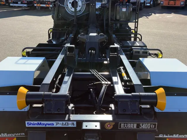 三菱 ファイター 2KG-FK72F(2WD)の写真8