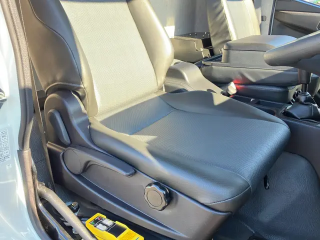 三菱 ファイター 2KG-FK72F(2WD)の写真15