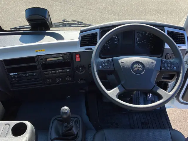 三菱 ファイター 2KG-FK72F(2WD)の写真17