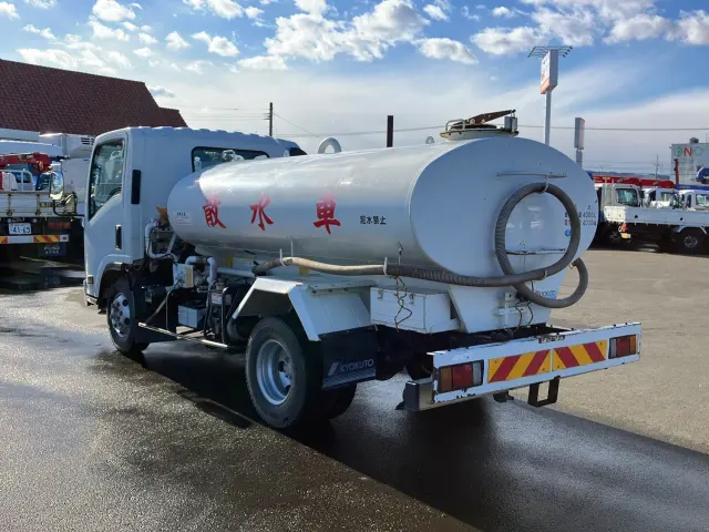 いすゞ エルフ SKG-NPR85YN(2WD)の写真4