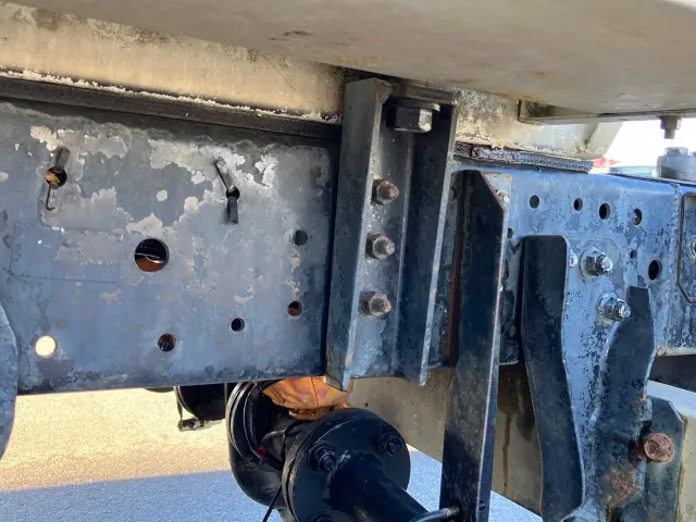 いすゞ エルフ SKG-NPR85YN(2WD)の写真13