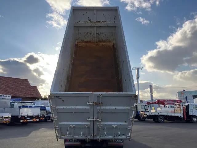 三菱 スーパーグレート 2KG-FV70HY(6x4)の写真9