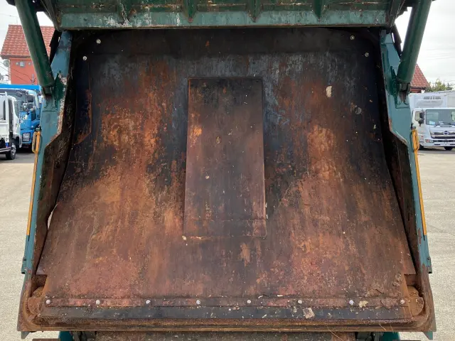 三菱 キャンター TPG-FEA50(2WD)の写真9