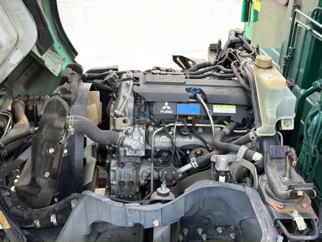 三菱 キャンター TPG-FEA50(2WD)の写真15