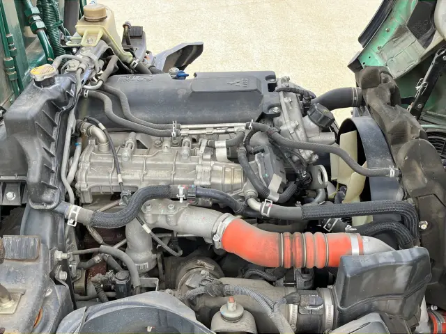 三菱 キャンター TPG-FEA50(2WD)の写真16