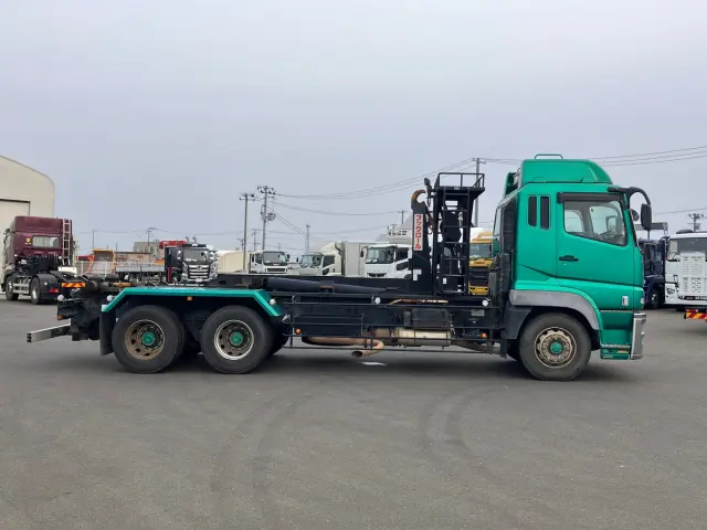 三菱 スーパーグレート LKG-FV50VY(6x4)の写真6