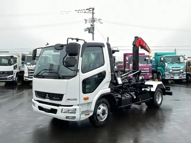 三菱 ファイター 2KG-FK72F(2WD)の写真1