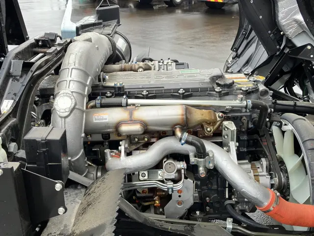 三菱 ファイター 2KG-FK72F(2WD)の写真14