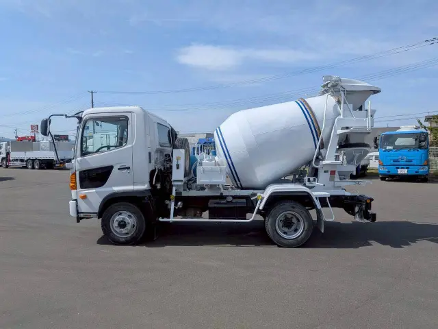 日野 レンジャー TKG-FC9JCAA(2WD)の写真5