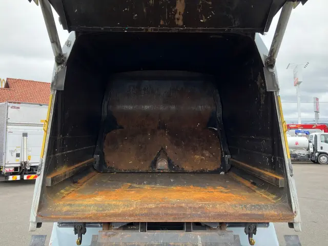 日野 レンジャー PB-FC7JGFA(2WD)の写真8