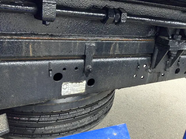 いすゞ フォワード TKG-FRR90S1(2WD)の写真15