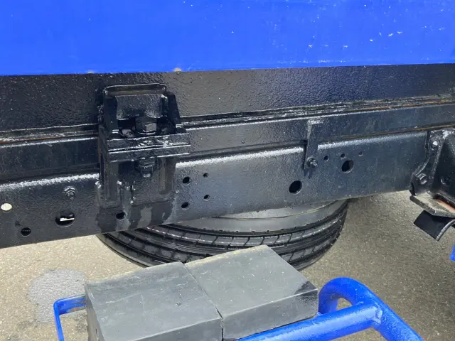 いすゞ フォワード TKG-FRR90S1(2WD)の写真16