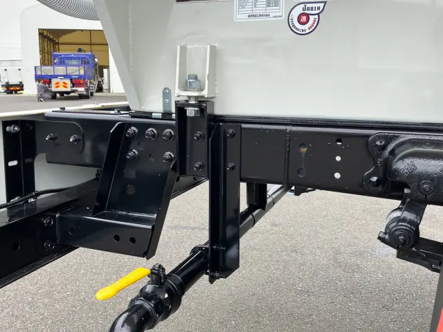 日野 デュトロ 2KG-XZU700M(2WD)の写真14