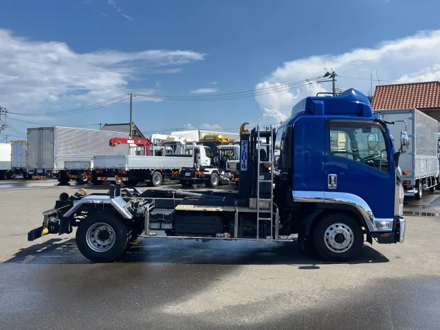 ＵＤ コンドル 2PG-BRR90S2(2WD)の写真6