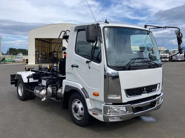 三菱 ファイター 2KG-FK72F(2WD)の写真2