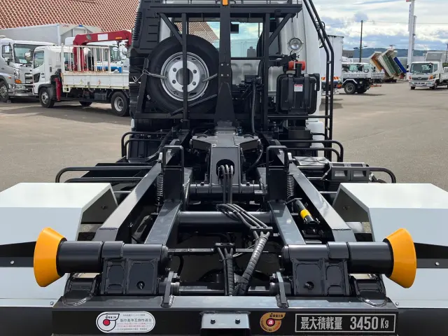 三菱 ファイター 2KG-FK72F(2WD)の写真8