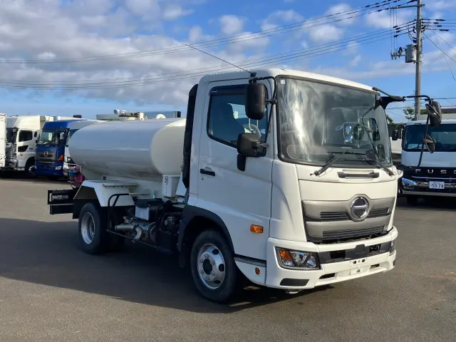 日野 レンジャー 2KG-FC2ABA(2WD)の写真2