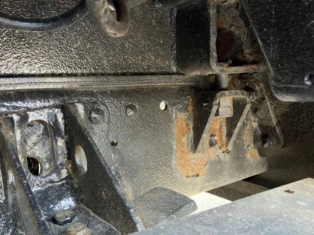 UD コンドル TKG-MK38L(2WD)の写真11